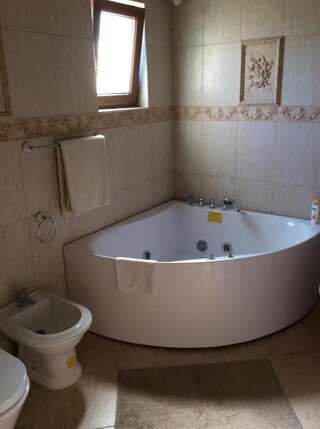 Дома для отпуска Suntime Villa 7 Тиват Дом с 3 спальнями-7